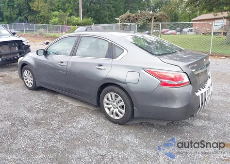 2015 Nissan Altima 2.5 S from USA, damaged, VIN 1N4AL3AP6FC268119